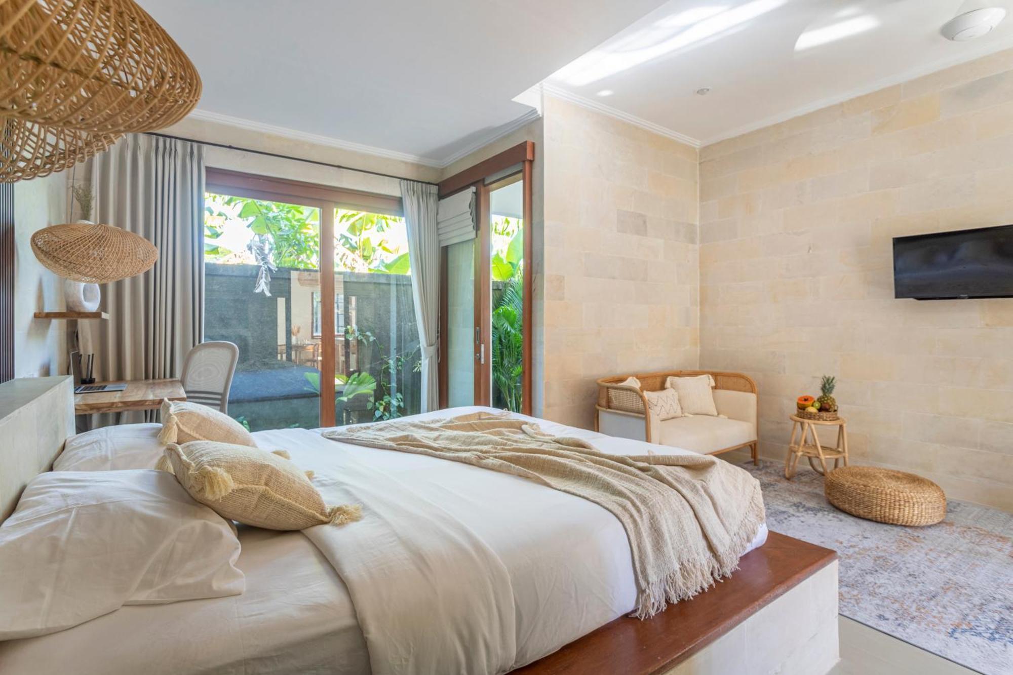 Designer Studio Emy Sanur Luaran gambar