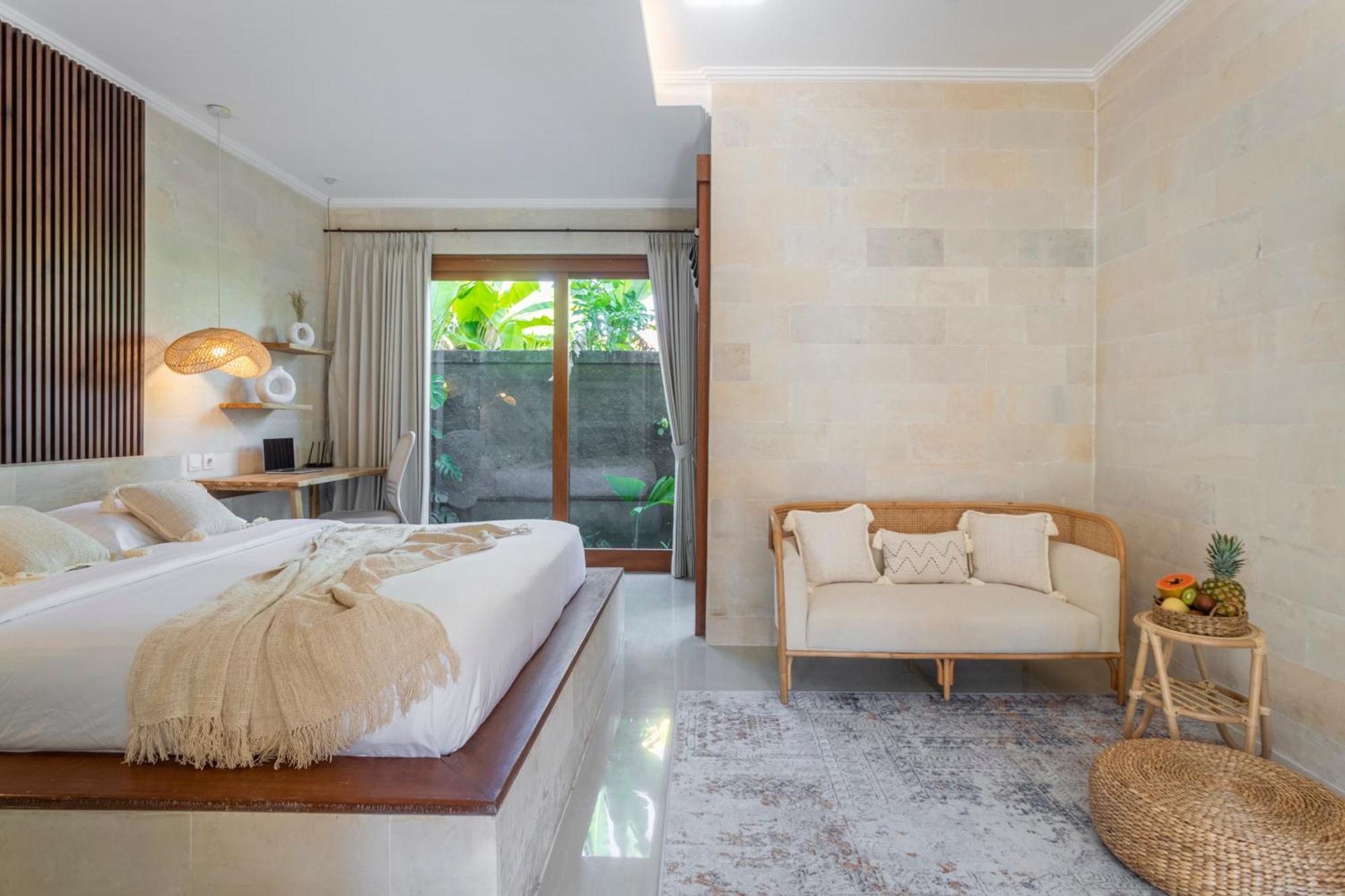 Designer Studio Emy Sanur Luaran gambar
